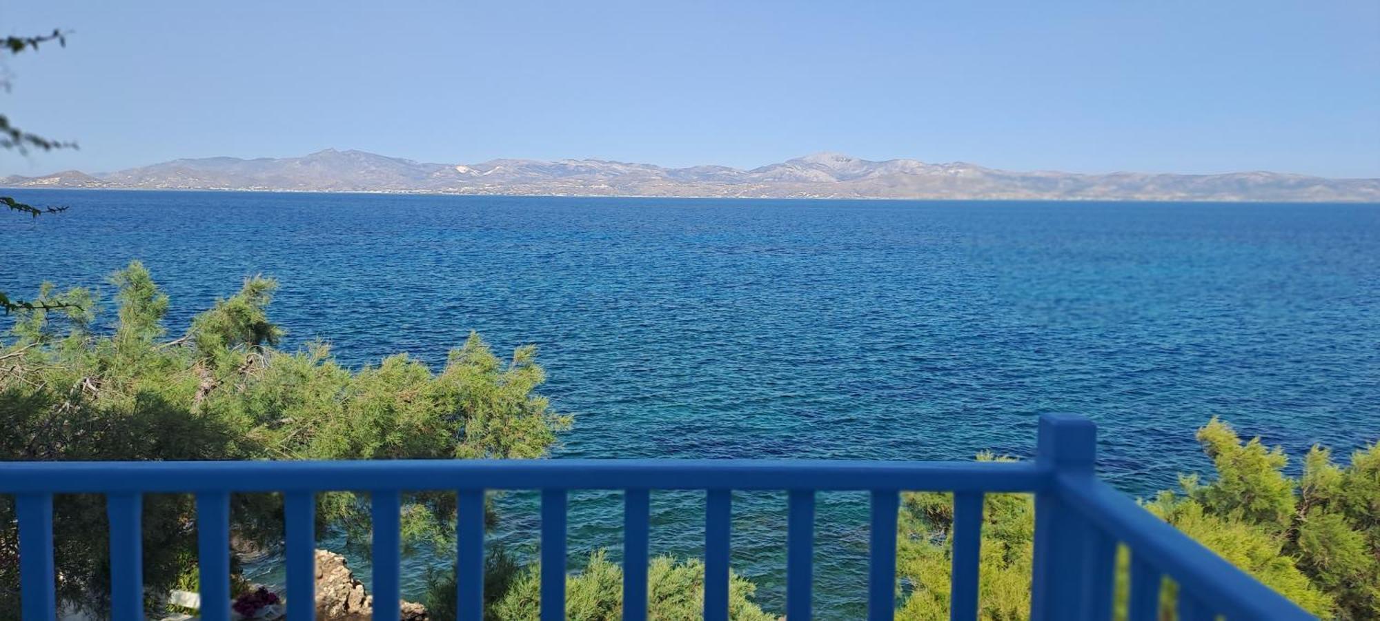 Dinas Inn Piso Livadi Esterno foto